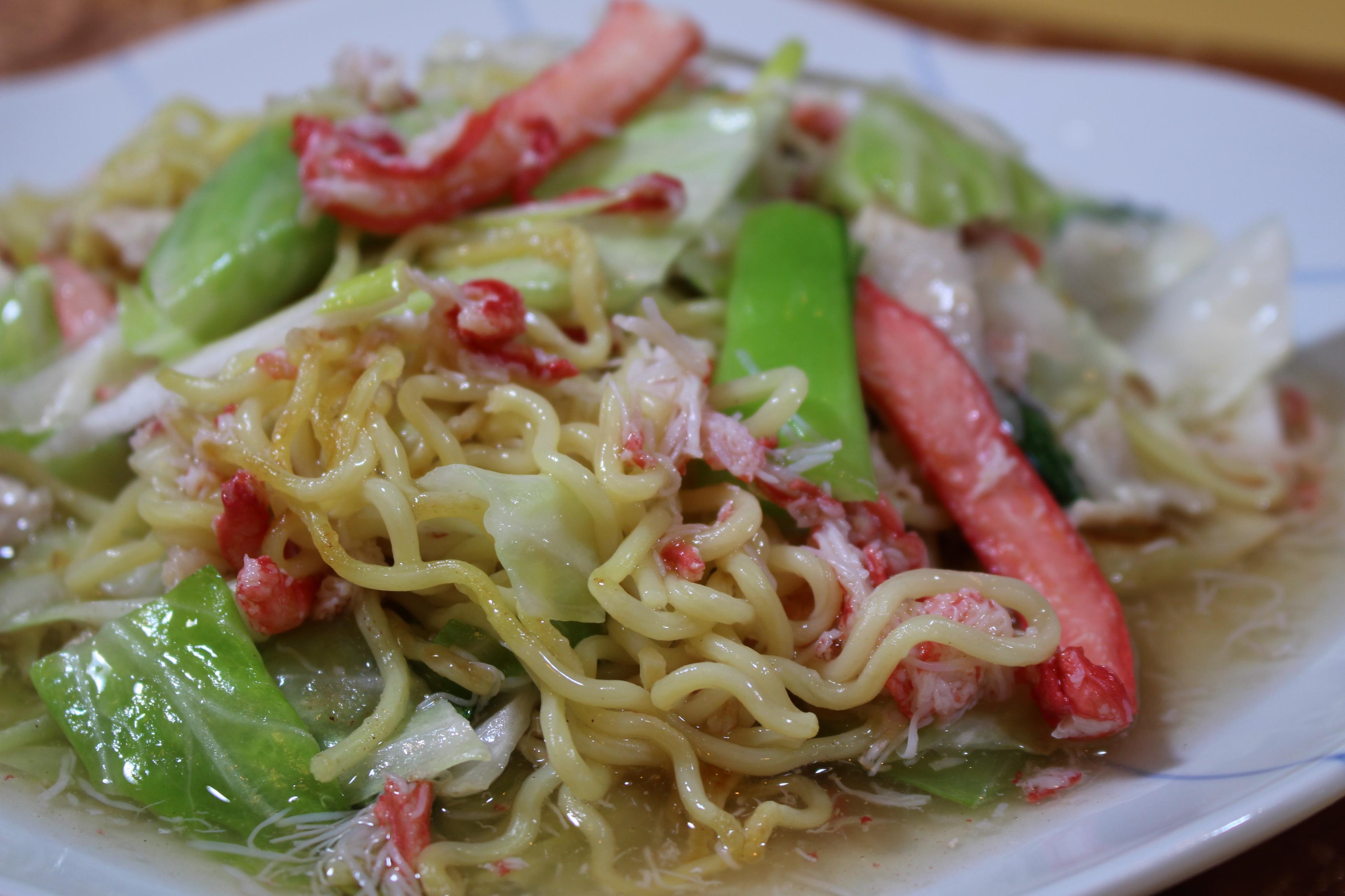 塩焼きそばのカニ和風あんかけ