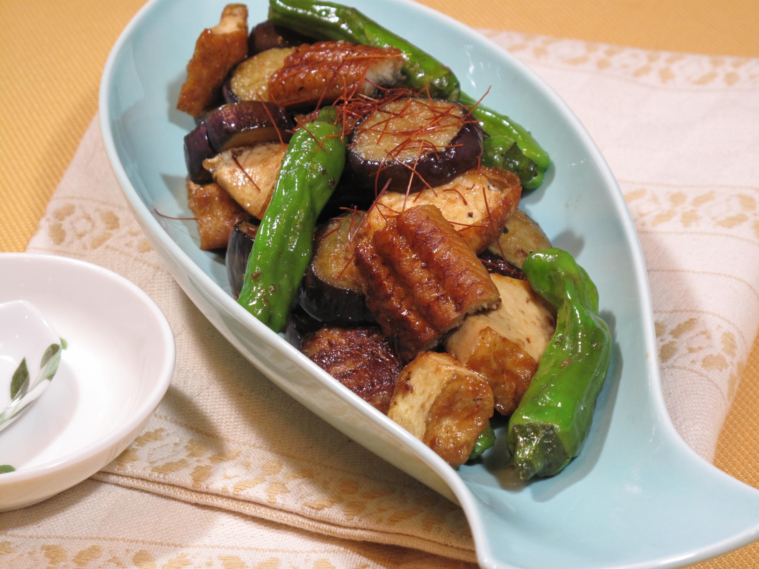 うなぎと焼き豆腐の中華風炒め