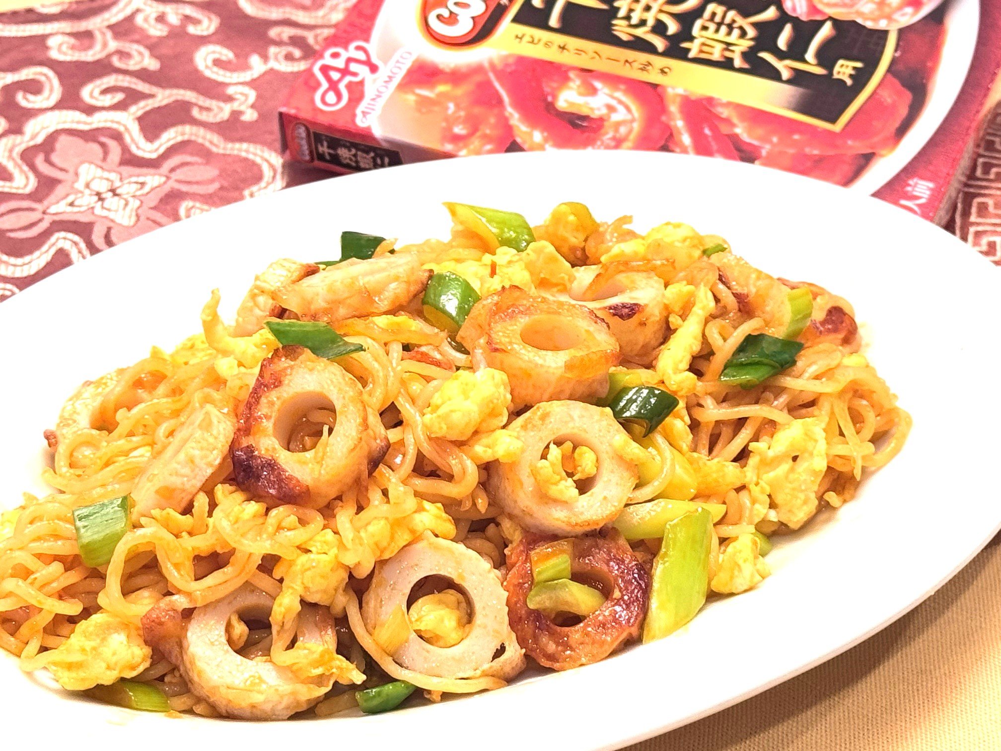 ビタミンちくわのチリソース味やきそば（「Cook Do®」干焼蝦仁用 使用）