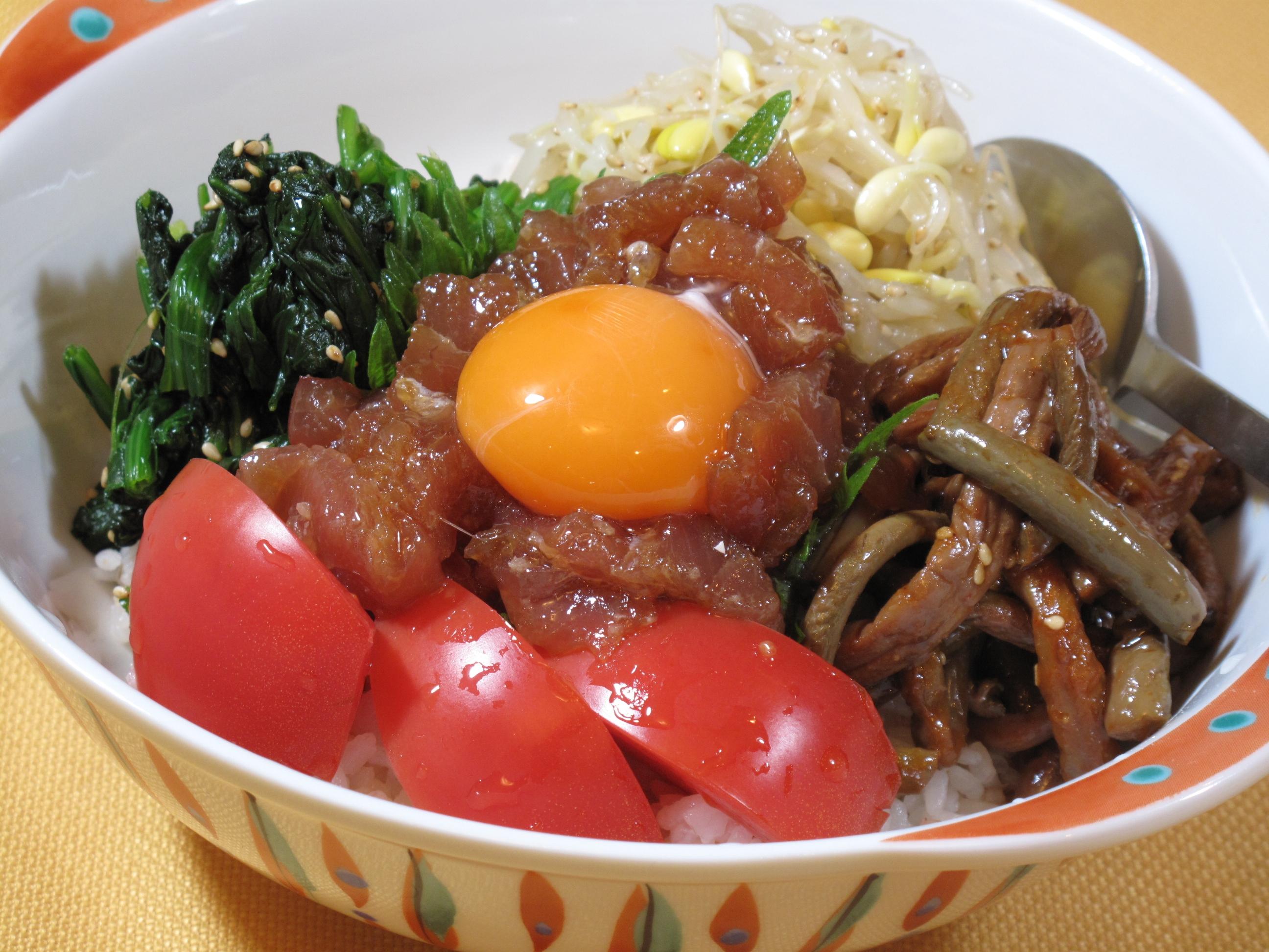 きはだまぐろのユッケ風ビビンバ丼