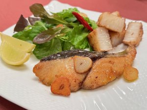 サワラのガーリックバターしょうゆ焼き